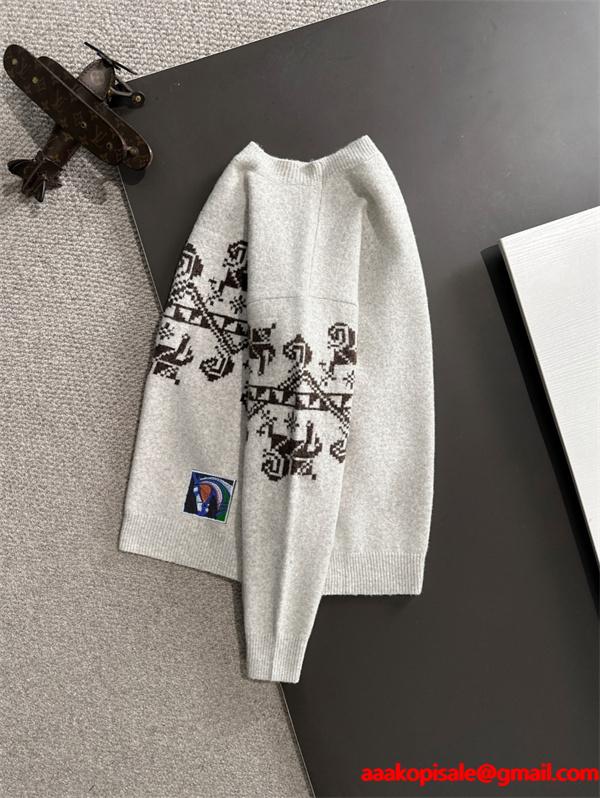 ふんわり グレー  HERMES エルメス コピー ニットセーター 高級ウール混 メンズ 上品 暖かい 柔らか 