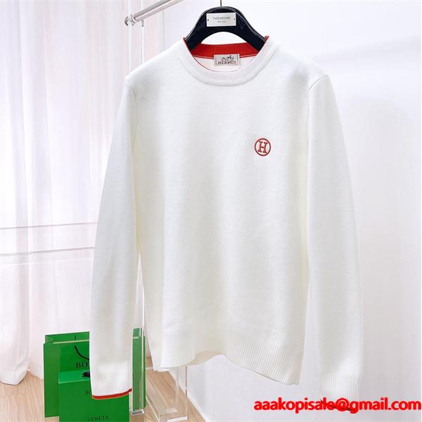 2025秋冬 上品 ホワイト HERMES ワンポイント ニットセーター 大人エレガント