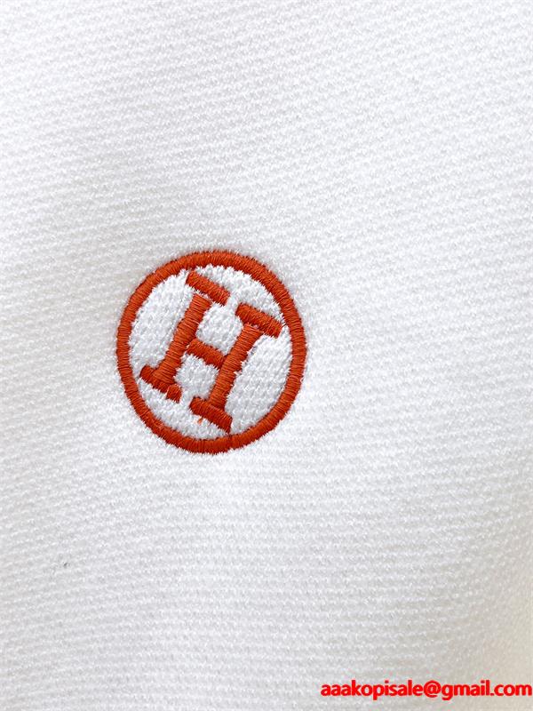 2025秋冬 上品 ホワイト HERMES ワンポイント ニットセーター 大人エレガント