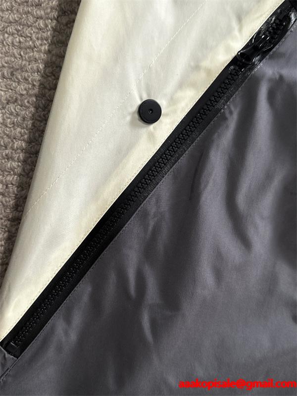 2025秋冬 機能性 ブラック×グレー HERMES エルメス コピー ジャケット 軽量スタイリッシュ