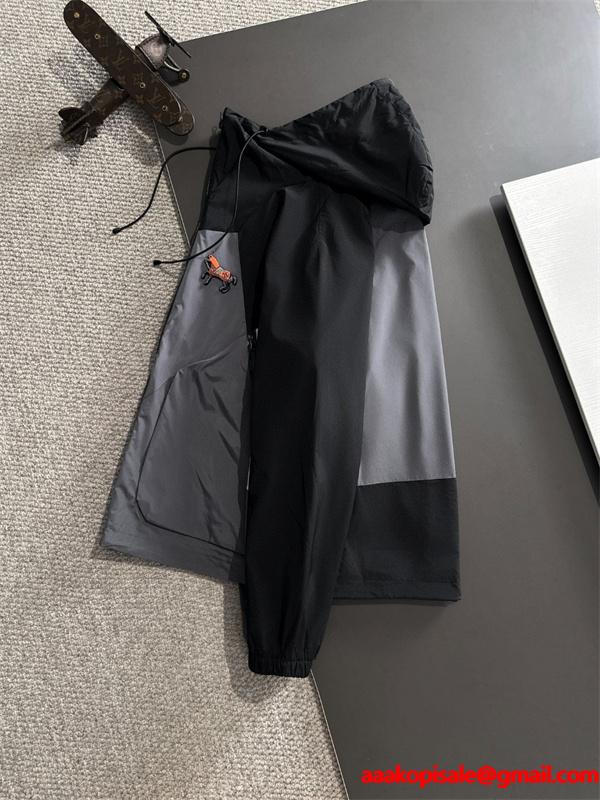 2025秋冬 機能性 ブラック×グレー HERMES エルメス コピー ジャケット 軽量スタイリッシュ