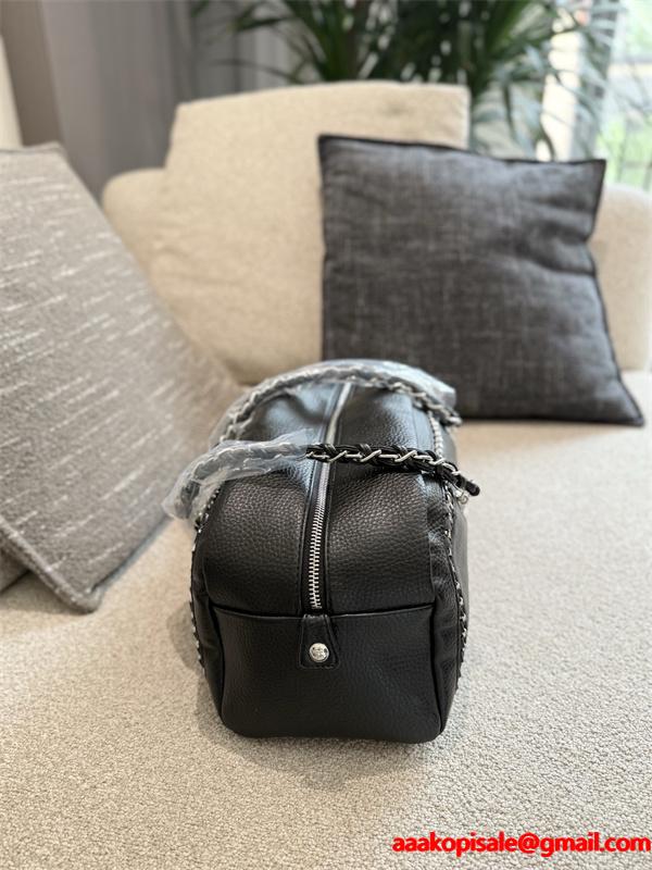 2025秋冬 シーズン限定 ブラック CHANEL シャネル 偽物 人気必須 ショルダーバッグ