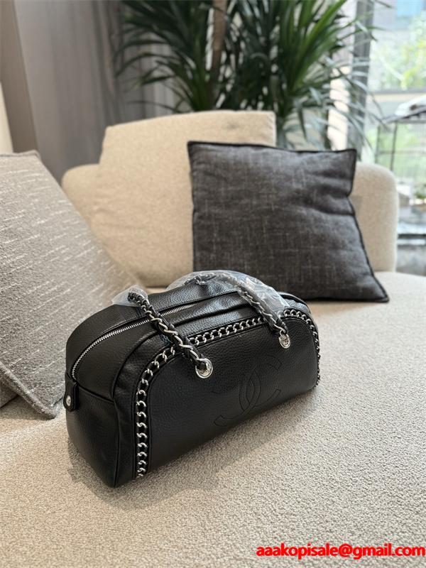 2025秋冬 シーズン限定 ブラック CHANEL シャネル 偽物 人気必須 ショルダーバッグ