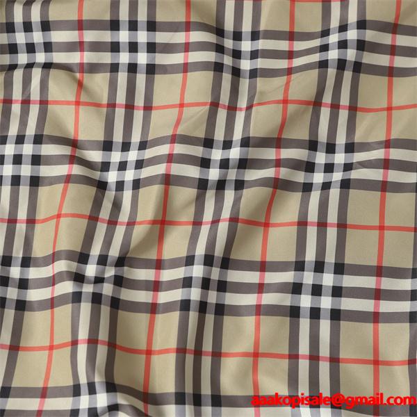 BURBERRY バーバリー コピー 秋冬 ブラック 話題上昇 シンプル上品 キルティング ジャケット