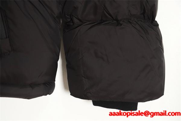 カーキ 人気定番 軽暖ふっくら ダウンベスト BURBERRY バーバリー スーパーコピー ダウンジャケット