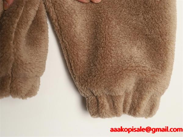 CELINE セリーヌ コピー 希少 上質ウォームタッチ 立体シルエット ジャケット