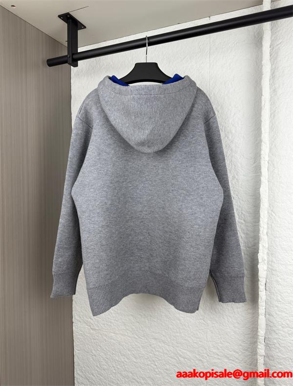 グレー 新作 トレンド 洗練 柔軟着心地 CELINE セリーヌ スーパーコピー パーカー