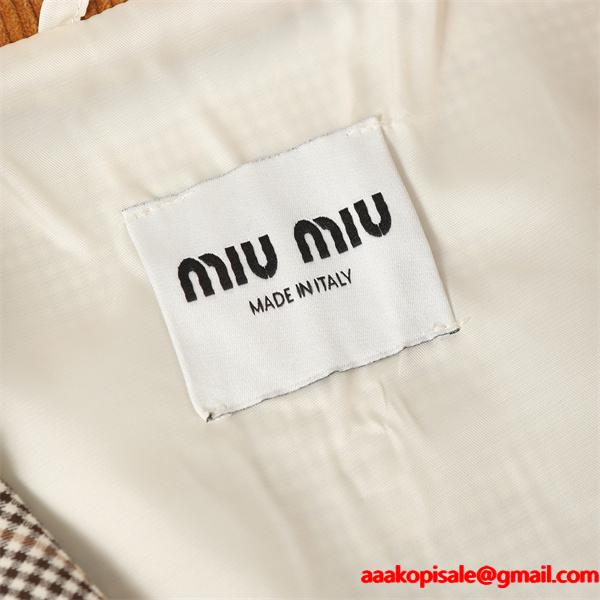 MIUMIU ミュウミュウ コピー 2025年秋冬 クラシック 上品 配色カラー ジャケット