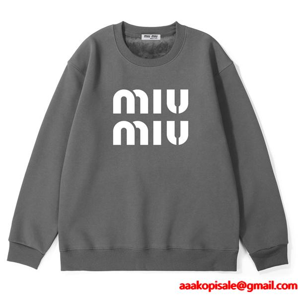 MIUMIU ミュウミュウ コピー 2025年秋冬 ロゴデザイン ゆったりシルエット 裏毛 スウェット