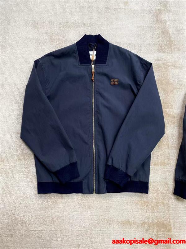 秋冬コーデ ミニマルデザイン 大人カジュアル MIUMIU ミュウミュウ コピー ジャケット