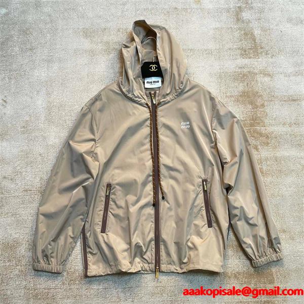 2025年秋冬 新作 上質ナイロン 防風フード付き MIUMIU ミュウミュウ コピー ジャケット