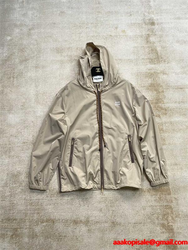 2025年秋冬 新作 上質ナイロン 防風フード付き MIUMIU ミュウミュウ コピー ジャケット