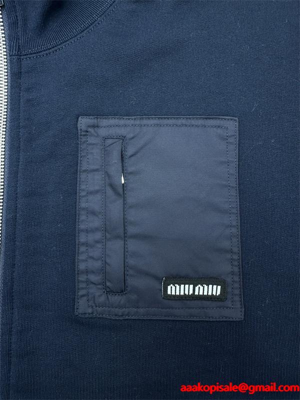 MIUMIU ミュウミュウ コピー 数量限定 モード系 ショート丈 ジャケット 秋冬対応