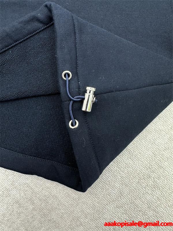 MIUMIU ミュウミュウ コピー 数量限定 モード系 ショート丈 ジャケット 秋冬対応