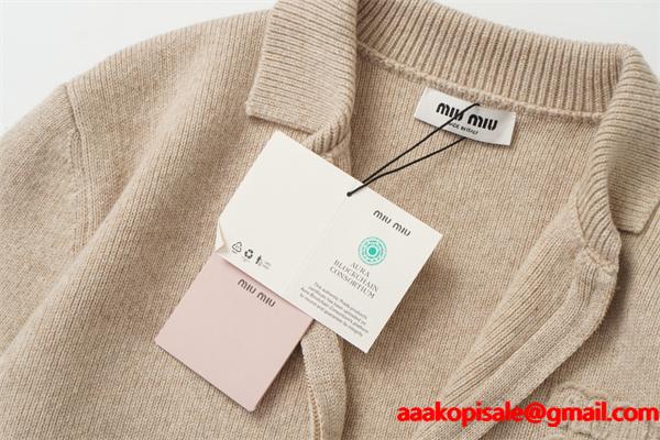 きれいめ 上質 ベージュ ニットジップ ジャケット 注目 MIUMIU ミュウミュウ スーパーコピー