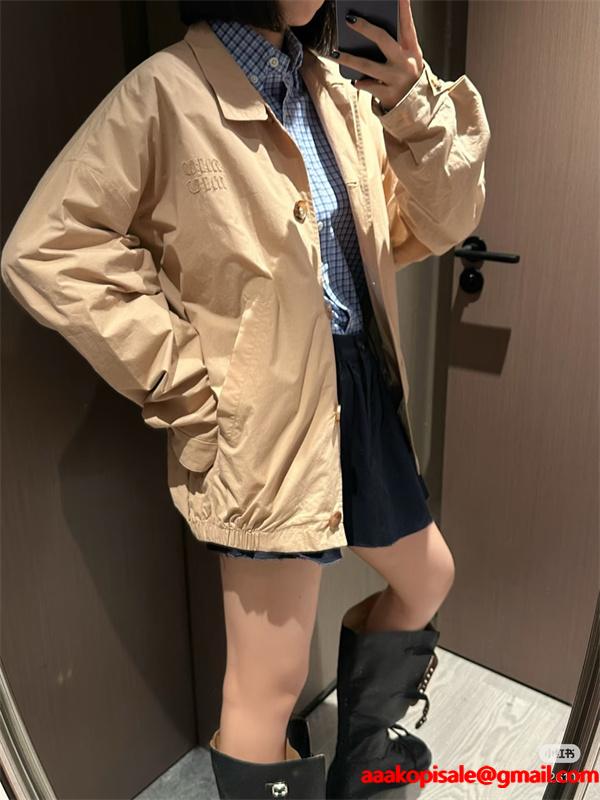 MIUMIU ミュウミュウ コピー シンプル 防風 ベージュ スタンドカラージャケット おすすめ