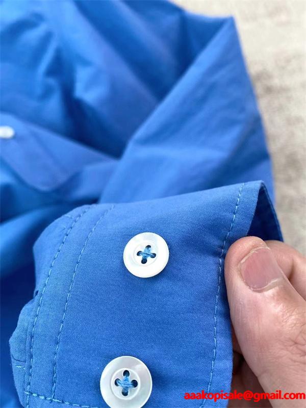 2025秋冬 きれいめ 軽やか素材 ブルー MIUMIU ミュウミュウ スーパーコピー シャツ トレンド