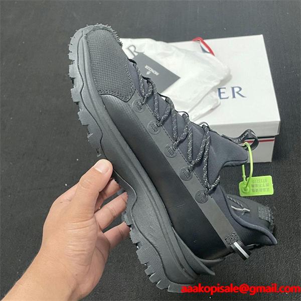 MONCLER メンズ／レディース ロゴ トレイルスニーカー 厚底 グリップソール 軽量 クッション性 アウトドア＆タウンユース対応