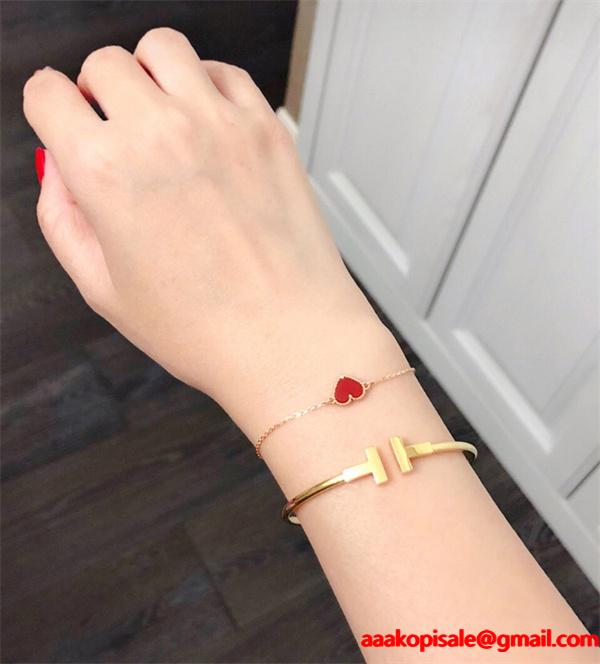 VCA ヴァン ヴァン クリーフ＆アーペル コピー ブレスレット ネックレス レッド ゴールド 可愛い キュート ギフト向け