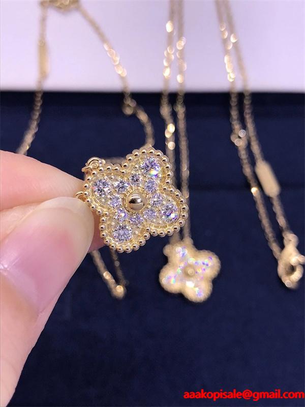 クローバーモチーフ ブレスレット 入手困難 モダン VCA ヴァン ヴァン クリーフ＆アーペル 偽物 高見え