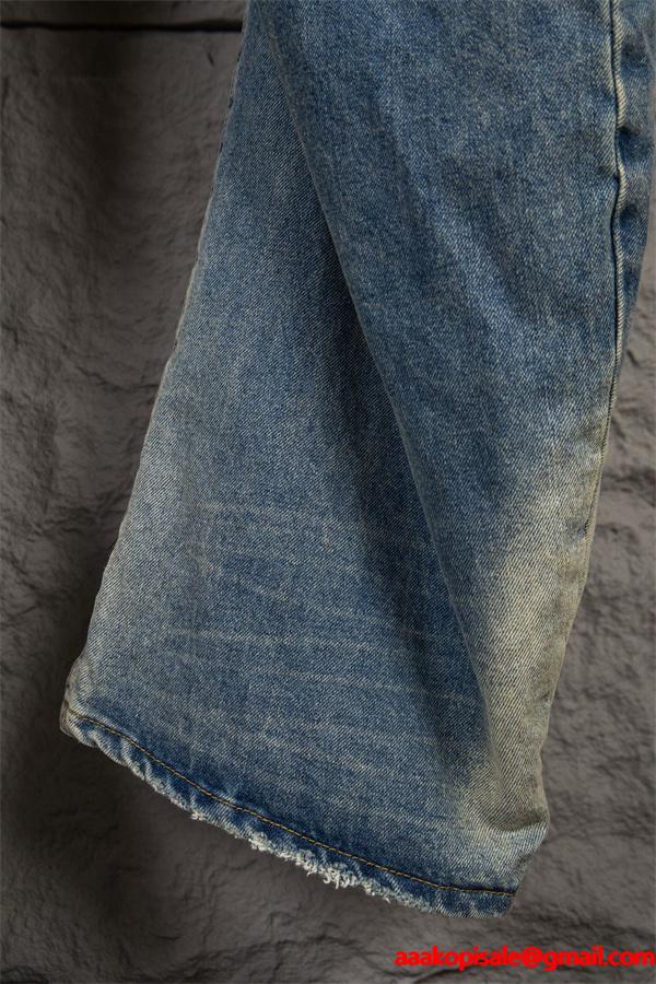 ACNE STUDIO アクネ ストゥディオズ 偽物 デニムパンツ フェード加工 ブルー 立体シルエット 入手困難