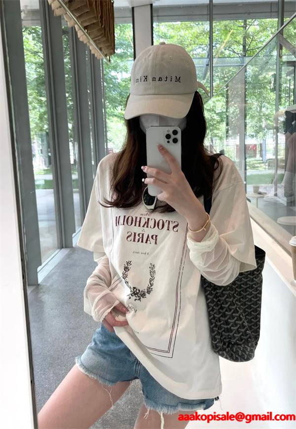 ACNE STUDIOS アクネ ストゥディオズ コピー 雰囲気 ホワイト グラフィック ロングTシャツ こなれ感  