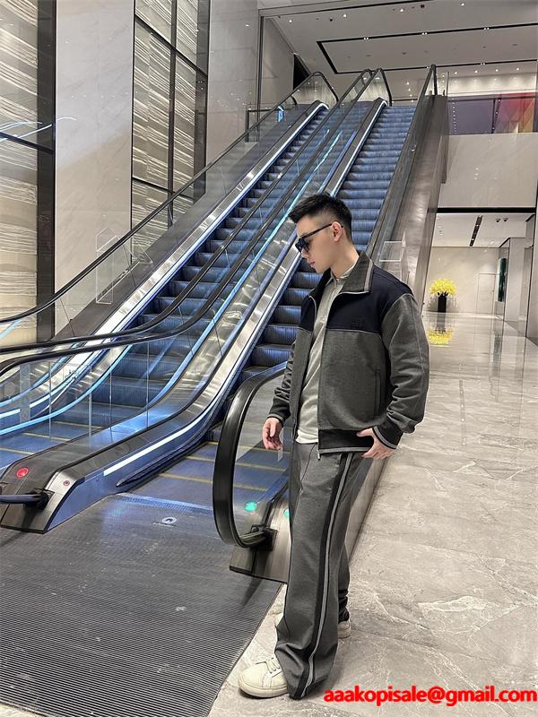 渋み チャコール 切替 ジップブルゾン 大人向け MIUMIU ミュウミュウ コピー