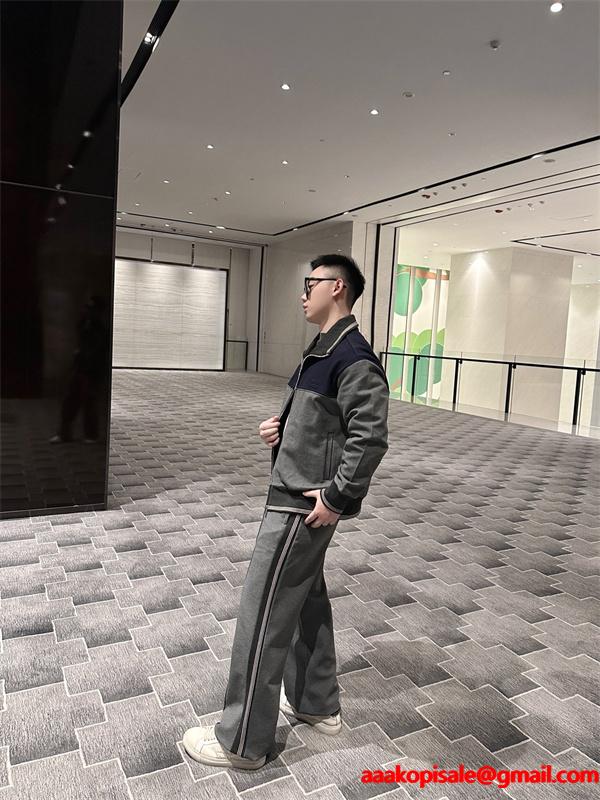 渋み チャコール 切替 ジップブルゾン 大人向け MIUMIU ミュウミュウ コピー