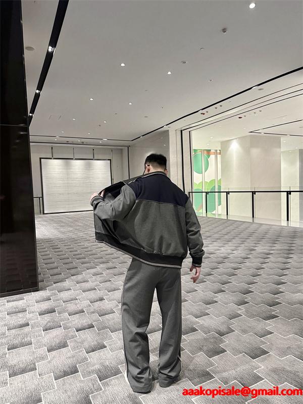 渋み チャコール 切替 ジップブルゾン 大人向け MIUMIU ミュウミュウ コピー