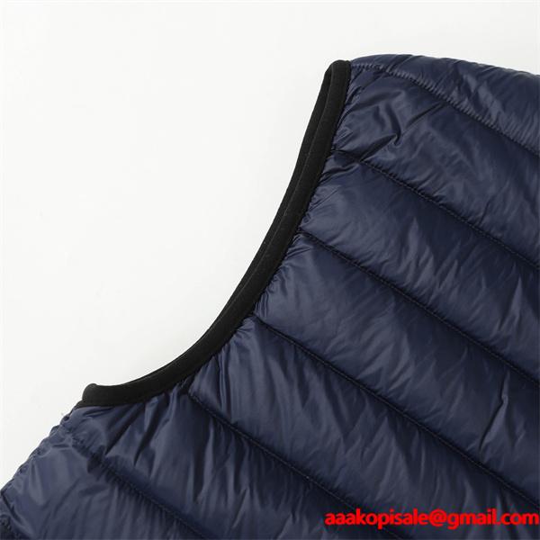 2025秋冬必須アイテム 軽量 ネイビー MIUMIU ミュウミュウ コピー ダウンベスト 機能的