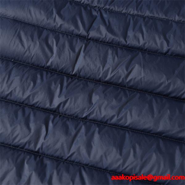 2025秋冬必須アイテム 軽量 ネイビー MIUMIU ミュウミュウ コピー ダウンベスト 機能的