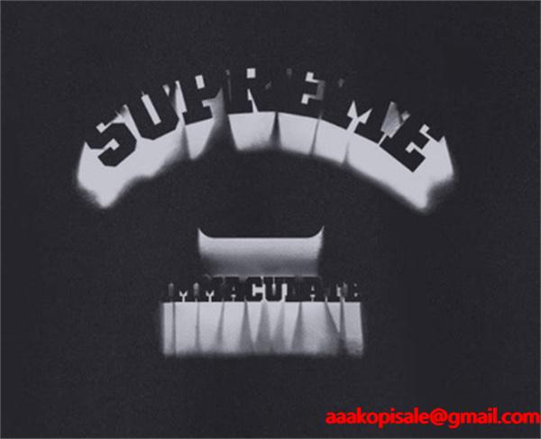 SUPREME シュプリーム コピー お洒落 冬仕様 ホワイト 即完 ロゴ スウェット