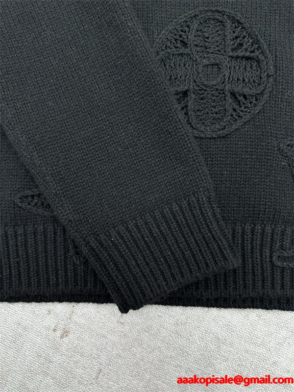 LOUIS VUITTON ルイヴィトン コピー 2025秋冬 エンボス ニットセーター ブラック 落ち着いた