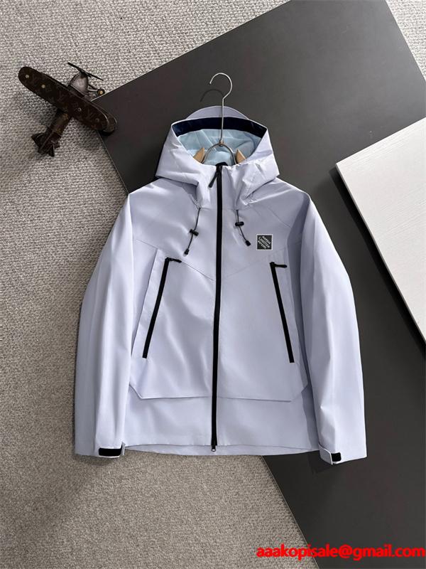 LOUIS VUITTON ルイヴィトン コピー 2025秋冬必須 ジャケット ブラック 防寒 話題