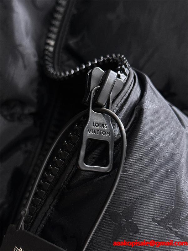 LOUIS VUITTON ルイヴィトン コピー ダウンジャケット カーキ フード付き 注目の新作 上質 