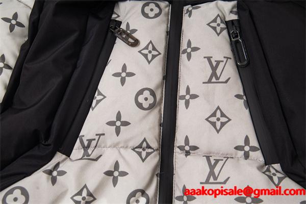 LOUIS VUITTON ルイヴィトン コピー ダウンジャケット ホワイト×ブラック フード 秋冬コーデ