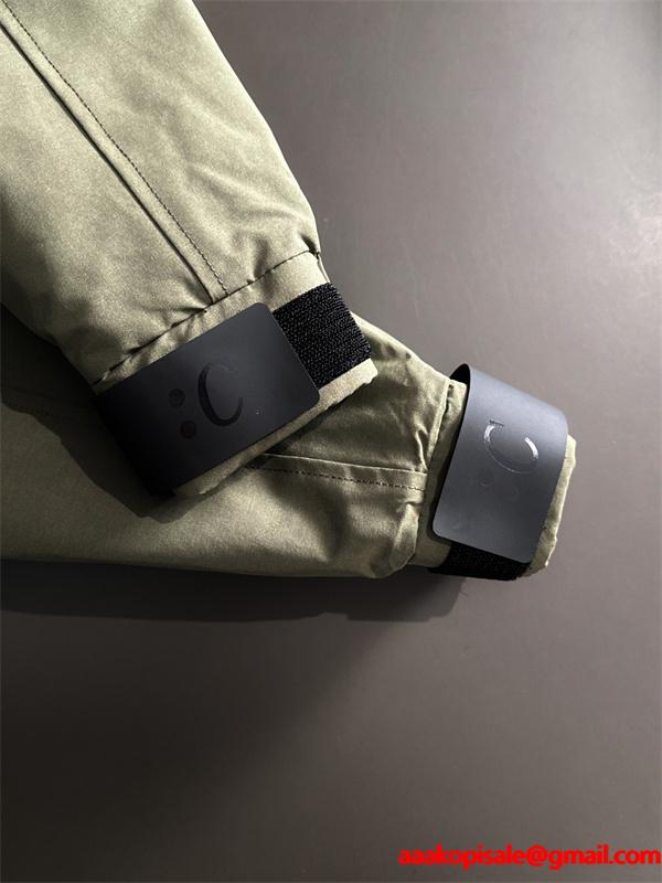 LOUIS VUITTON ルイヴィトン コピー ダウンジャケット カーキ フード付き 中綿 モード系