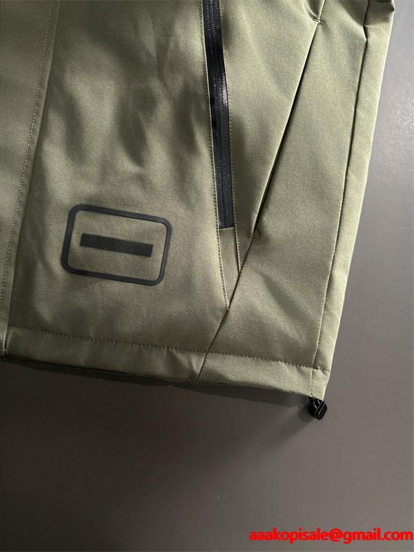 LOUIS VUITTON ルイヴィトン コピー ダウンジャケット カーキ フード付き 中綿 モード系