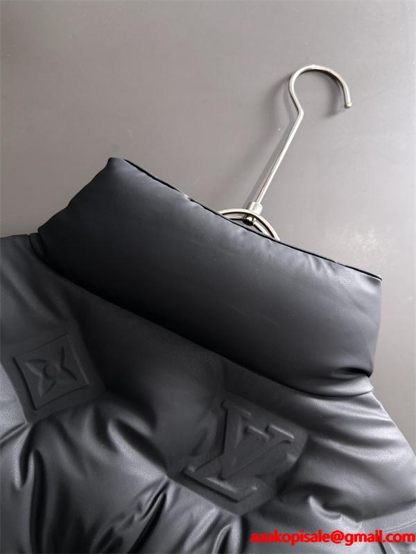  LOUIS VUITTON ルイヴィトン 偽物 ダウンジャケット ブラック ショート丈 メンズ 2025秋冬必須