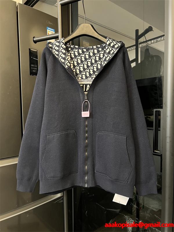 今季注目 DIOR ディオール コピー ジップパーカー 総柄 ブラック 2025秋冬 存在感