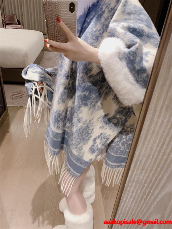 DIOR ディオール コピー 2025秋冬 季節感 ポンチョコート グレー レディース 温か素材