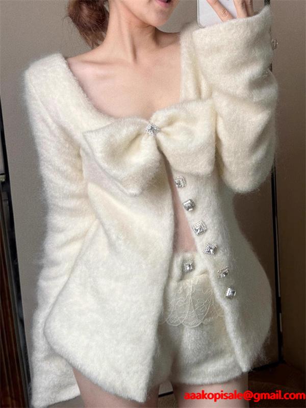 新作❤❤シャネルコートコピーウールニットのブラウスリボンオレンジカラーが目を引く一品