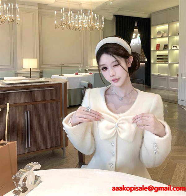 新作❤❤シャネルコートコピーウールニットのブラウスリボンオレンジカラーが目を引く一品