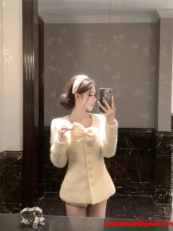 新作❤❤シャネルコートコピーウールニットのブラウスリボンオレンジカラーが目を引く一品