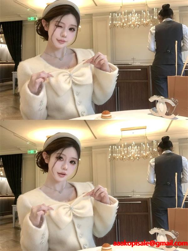 新作❤❤シャネルコートコピーウールニットのブラウスリボンオレンジカラーが目を引く一品