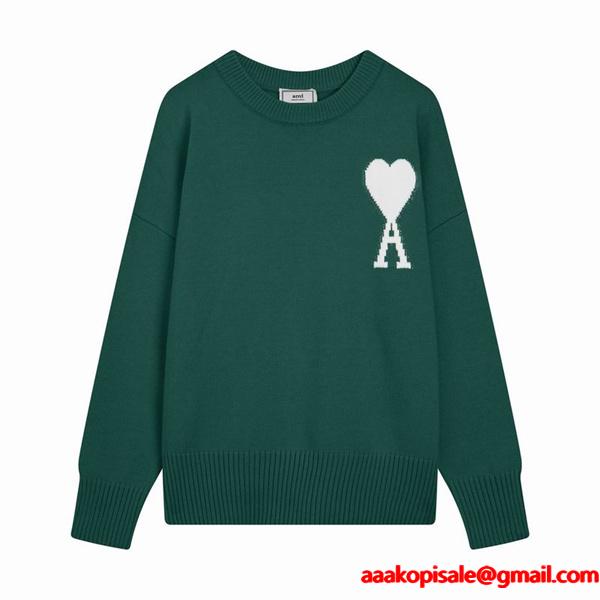 2025秋冬コーデ 柔らか 映える 主役級 人気 ニット AMI PARIS アミ パリス コピー