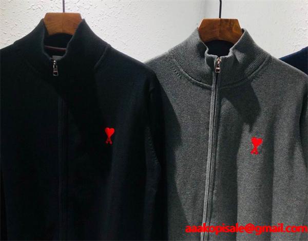 AMI PARIS アミ パリス コピー 2025秋冬 すっきりシルエット 注目 ジップ ニット 