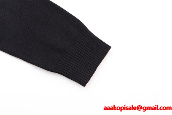 2025秋冬 滑らか素材 ホワイト ポイント 注目 AMI PARIS アミ パリス コピー ニット