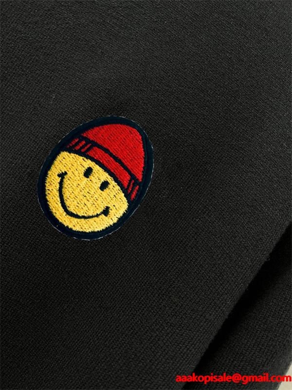 AMI PARIS アミ パリス コピー 刺繍 柔和 大人カジュアル 定番 ハイネック ニット