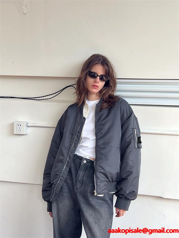 STONE ISLAND ストーンアイランド コピー ネイビー シルエット 着回し力抜群 中綿ジャケット